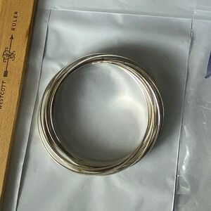 Set of 5 Silver‎ Tone Stackable Bangles Smooth Round Metal Fashion Jewelry
